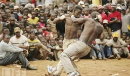 Gay cấn cuộc chiến boxing bộ tộc Venda