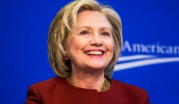 Khẩu hiệu tranh cử của Hillary bị đánh giá tồi tệ nhất