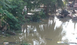 Để lại thư tuyệt mệnh, người phụ nữ tâm thần nhảy sông tự tử