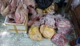 Cần Thơ: Hãi hùng phát hiện hàng trăm kg nầm lợn thối không nguồn gốc