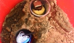 Hà Nội: Thanh niên rút mìn và lựu đạn dọa cả công ty