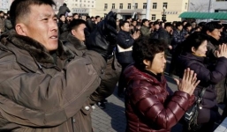 Video: Người dân Triều Tiên ăn mừng trên phố sau vụ thử bom