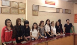 Phát hiện nữ tiếp viên nhà hàng nghiện ma túy tiếp khách ở Sài Gòn