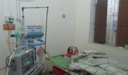 Sàm sỡ bất thành, 'yêu râu xanh' chém người rồi uống thuốc sâu tự tử?