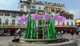 Tiết lộ về tiền xây “đài hoa kỳ dị” bên hồ Gươm