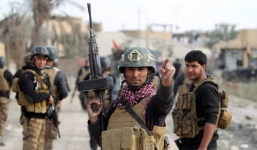 Nhóm chiến binh IS bị thiêu sống giữa quảng trường vì để mất Ramadi