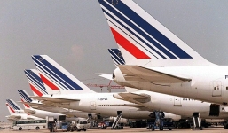 Hãi hùng phát hiện thi thể người trong khoang hạ cánh máy bay