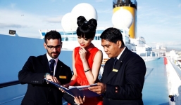 Jessica Minh Anh gây choáng với sàn diễn ấn tượng nhất từ trước đến nay