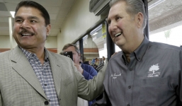 Lộ diện chủ nhân đầu tiên của tấm vé số độc đắc 1,6 tỷ USD