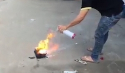 Thử nghiệm bình cứu hỏa ô tô và cái kết bất ngờ