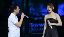 Mỹ Tâm xinh đẹp, gợi cảm bên Trọng Tấn