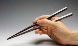 Những sai lầm khi dùng đũa gây nguy hại cho sức khỏe