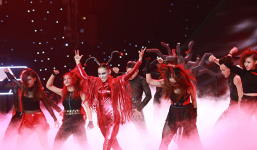 The Remix 2016  liveshow 3: Team Hoàng Thùy Linh bùng cháy trên sân khấu