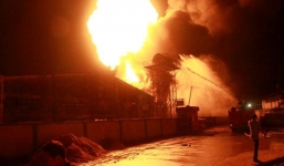 Video: Xưởng pháo hoa phát nổ ở Trung Quốc