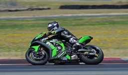 Xe 1.000 phân khối mới của Kawasaki chuẩn bị ra mắt Đông Nam Á
