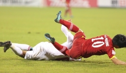 Bị gãy xương quai xanh, Công Phượng phải ở lại Qatar