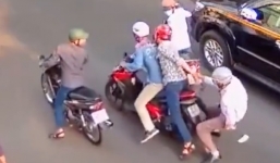 Người đàn ông liều mạng chống chọi nhóm cướp trên đường