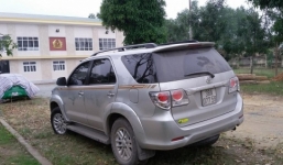 Giám đốc gây tai nạn, rút súng điện đe dọa bị phạt gần 20 triệu đồng