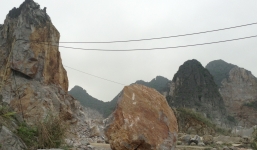 Sập mỏ đá ở Thanh Hóa 3 người chết, nhiều người mắc kẹt 