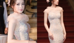 Chi Pu 'gợi cảm tuyệt đối' trên thảm đỏ