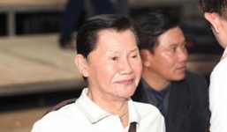 Đàm Vĩnh Hưng đau buồn trước sự ra đi của bầu show quyền lực nhất Sài Gòn