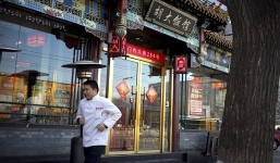 Trung Quốc: Gần 35 nhà hàng sử dụng thuốc phiện trong món ăn