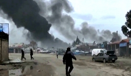 Video: Cơ sở lọc dầu IS bốc cháy nghi ngút