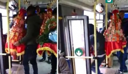 Video: Lễ ăn hỏi 'hoành tráng' mà siêu tiết kiệm chưa từng thấy ở Hà Nội