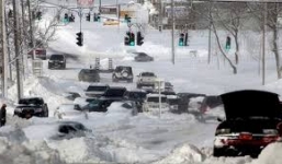 Bão tuyết lịch sử khiến Mỹ mất trắng hàng tỷ USD