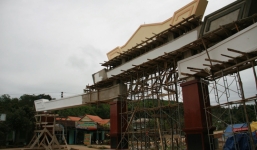 Huyện miền núi đầu tư hơn 1 tỷ xây cổng chào