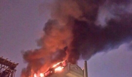 Hà Nội: một phụ nữ rơi từ tầng 6 xuống đất khi 'chạy trốn bà hoả'