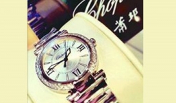 Ly dị chồng vì phát hiện quà cưới là hàng 'lởm'