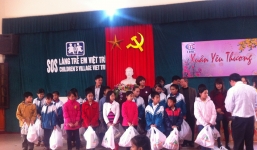 Xuân yêu thương trở lại với trẻ em làng SOS Việt Trì