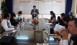 Hiệu trưởng nhà trường lên tiếng vụ thầy giáo định tự sát tại lễ kỷ niệm thành lập trường 