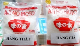 Bị phát hiện, chốt cửa tẩu tán bột ngọt giả 'gốc Tàu'