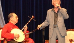 'Vua vọng cổ' Viễn Châu qua đời