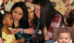 Mẹ nghẹn ngào khi nghe nhịp tim của con trai trong ngực người khác