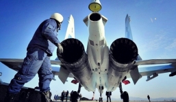 Video: Nga dội bom hủy diệt đoàn xe vũ khí và kho chứa dầu IS ở Syria