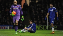 Chelsea tiếp tục bất bại dưới thời HLV Guus Hiddink