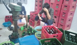 Phá đường dây “phù phép” bia rẻ tiền thành loại đắt tiền