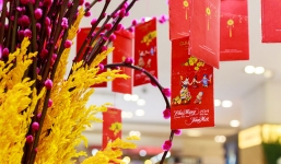 Phong tục ngày Tết: Hái lộc đầu năm và những lưu ý cần biết