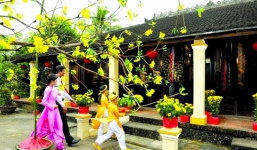 Chọn tuổi nào xông nhà, xông đất năm Bính Thân 2016?