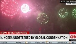 Triều Tiên bắn pháo hoa mừng phóng tên lửa mang vệ tinh thành công