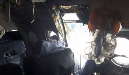 Video:Hai nhân viên sân bay giấu bom trong laptop gây thủng máy bay