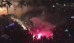 Clip sự cố bắn pháo hoa đầu năm ở Quảng Ngãi, nhiều người nhập viện