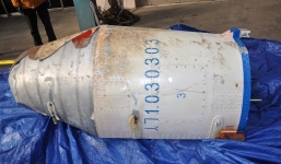 Những hình ảnh đầu tiên về mảnh vỡ tên lửa nghi của Triều Tiên