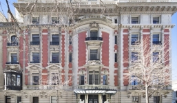 Dinh thự 80 triệu USD của tỷ phú giàu nhì thế giới