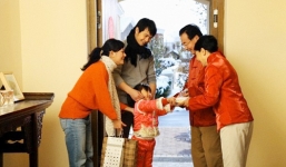 Người Hà Nội 'sợ khiếp vía' với những nỗi buồn muôn thuở ngày Tết