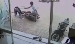 Video: Những pha 'tay đôi' chống trả trộm, cướp đầy gay cấn