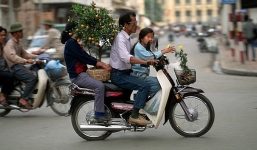 Xe đi tết của người Hà Nội những năm 90